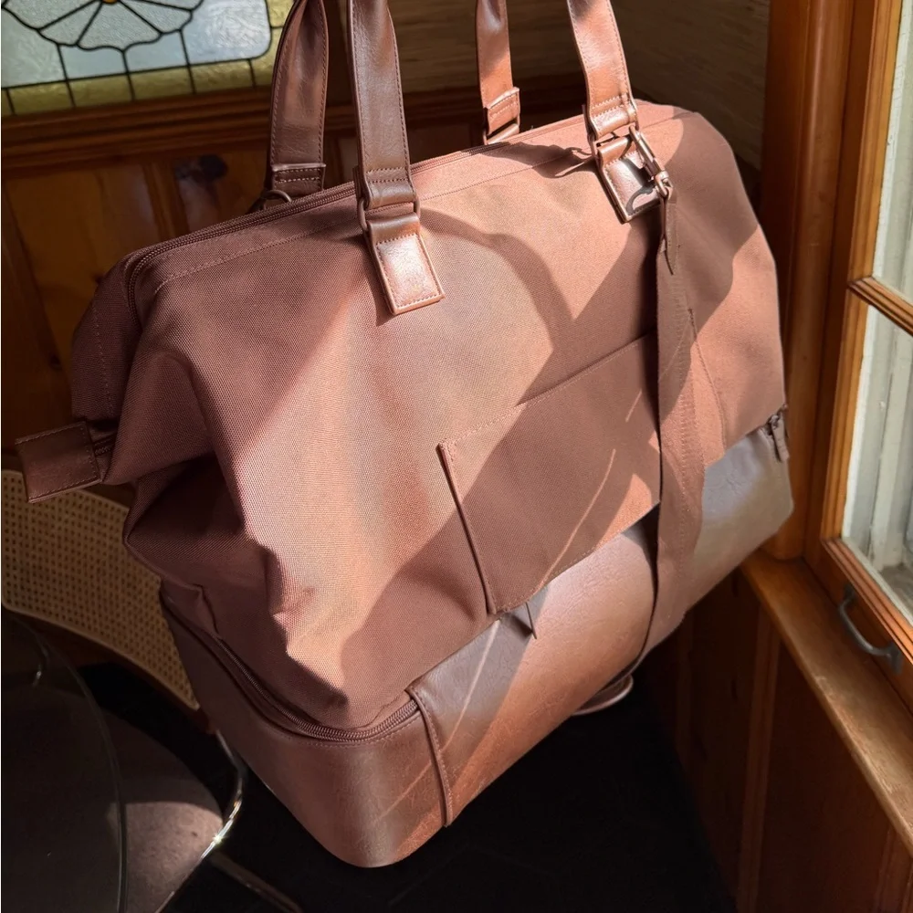 Beis Weekender Maple - Used Once! - Picture 5 of 5